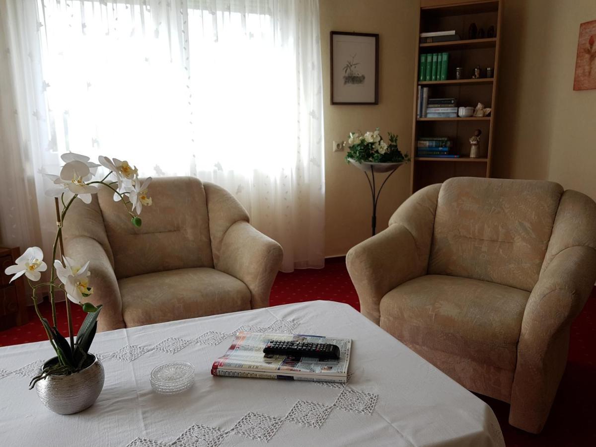 Michael & Christine Apartment ลังเงนาร์เงน ภายนอก รูปภาพ